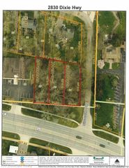 2830 Dixie Highway, Waterford Charter Township, MI 48328