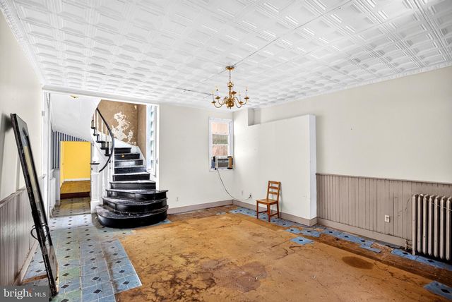 1221 N 2ND ST, Philadelphia, PA 19122