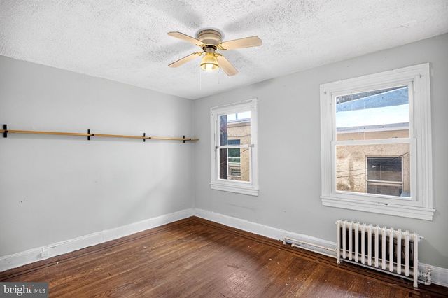 1221 N 2ND ST, Philadelphia, PA 19122