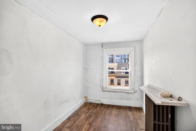 1221 N 2ND ST, Philadelphia, PA 19122