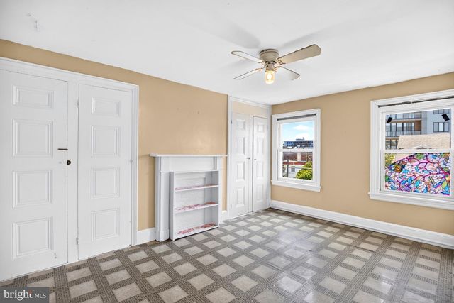 1221 N 2ND ST, Philadelphia, PA 19122