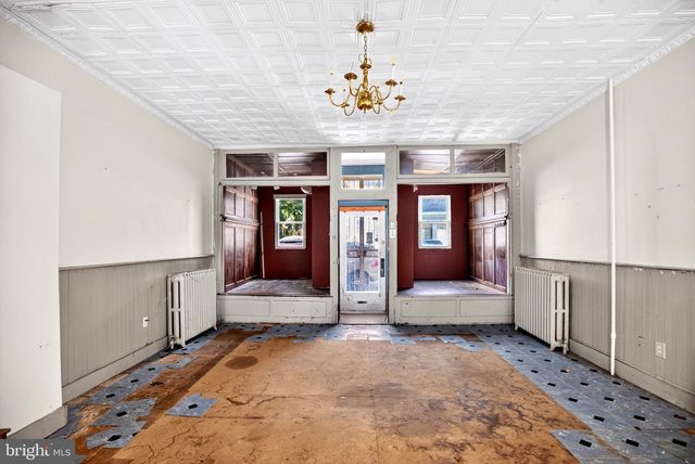 1221 N 2ND ST, Philadelphia, PA 19122