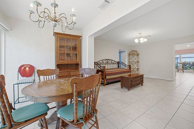 4843 Greentree Lane B, Boynton Beach, FL 33436