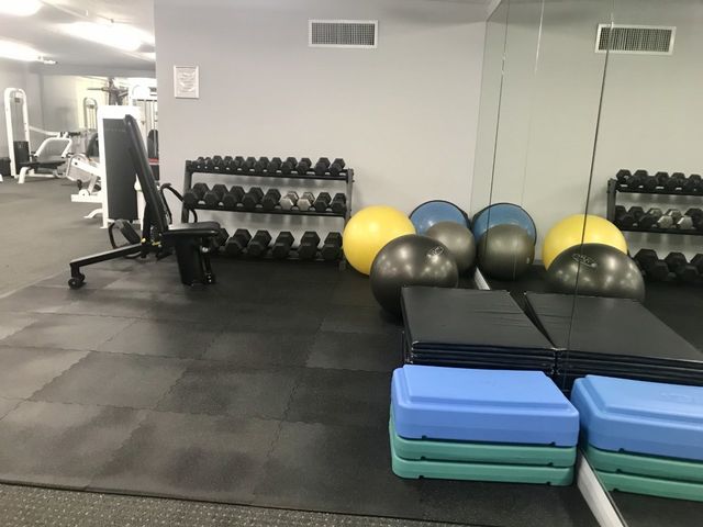 21 W CHESTNUT Street 1708, Chicago, IL 60610