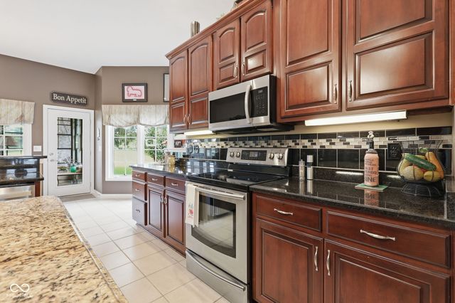 5756 Marco Point, Carmel, IN 46033