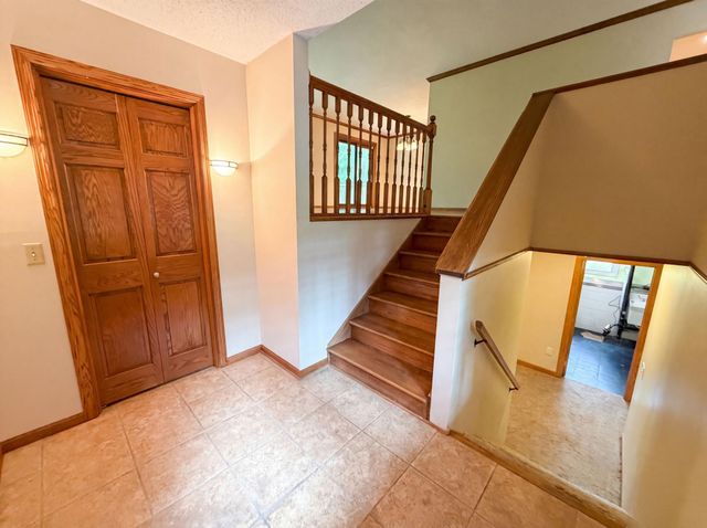 5243 Latta Street, North Saint Paul, MN 55110