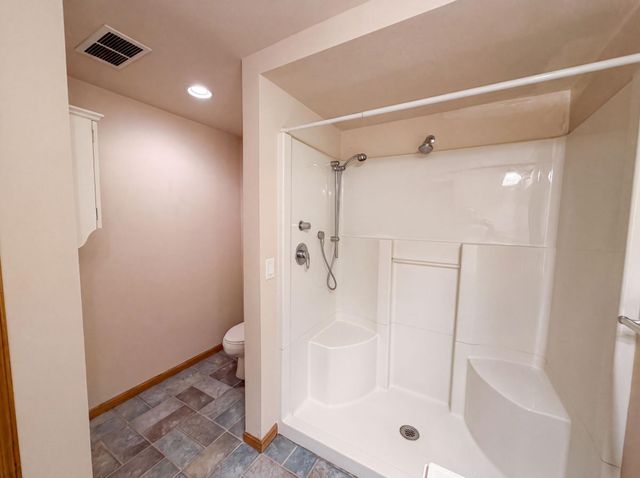 5243 Latta Street, North Saint Paul, MN 55110