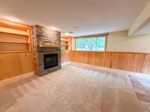 5243 Latta Street, North Saint Paul, MN 55110