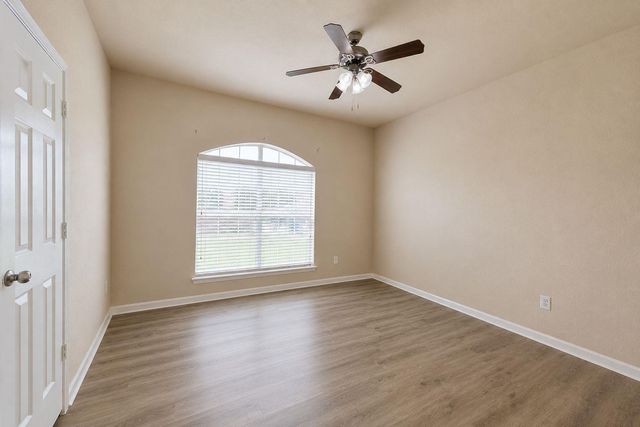 10127 Driftwood Park Drive, Houston, TX 77095