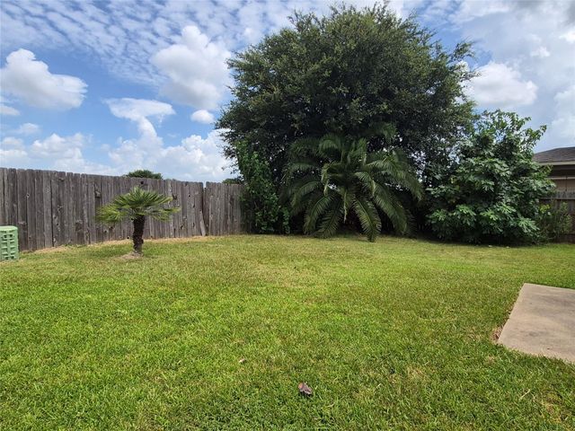 10127 Driftwood Park Drive, Houston, TX 77095