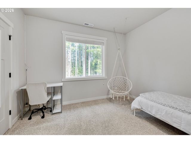 27754 S CEDAR BRIDGE Ln, Colton, OR 97017