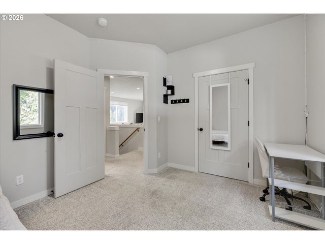 27754 S CEDAR BRIDGE Ln, Colton, OR 97017