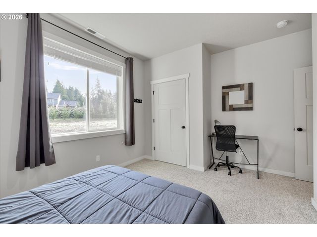 27754 S CEDAR BRIDGE Ln, Colton, OR 97017