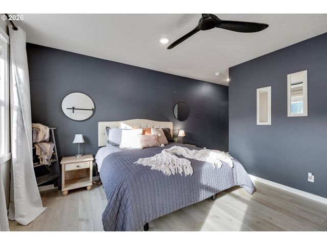 27754 S CEDAR BRIDGE Ln, Colton, OR 97017