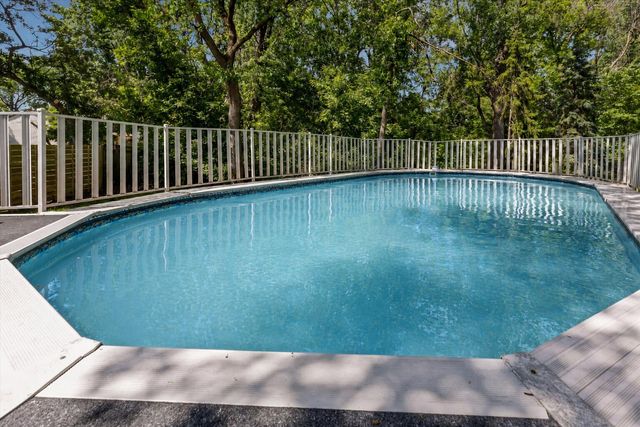 34180 Parkdale Street, Livonia City, MI 48150