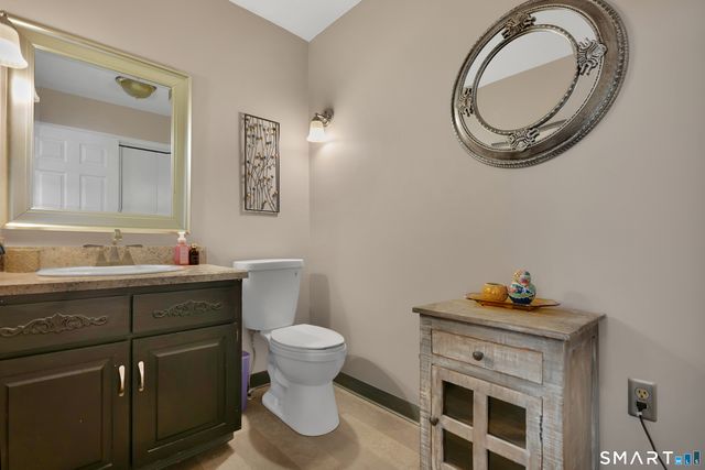 49 Mark Drive 49, Southington, CT 06479