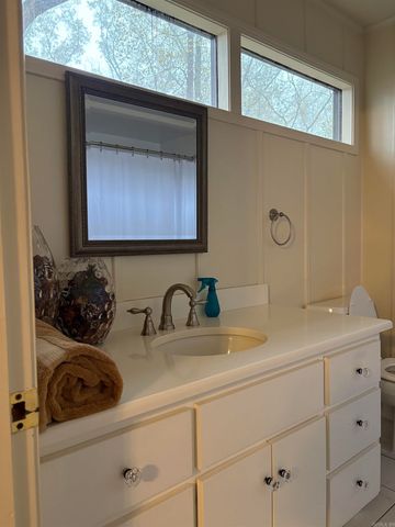 208 Neil Rd, Helena, AR 72342