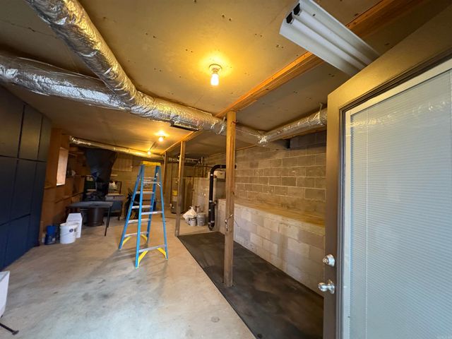 208 Neil Rd, Helena, AR 72342