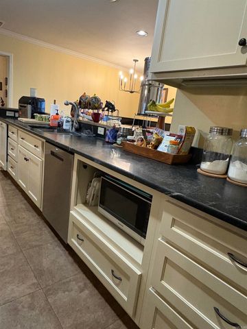 208 Neil Rd, Helena, AR 72342