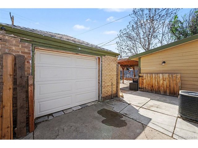 1540 Tamarac St, Denver, CO 80220