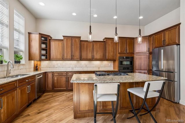10128 Inverness Main Street, Englewood, CO 80112