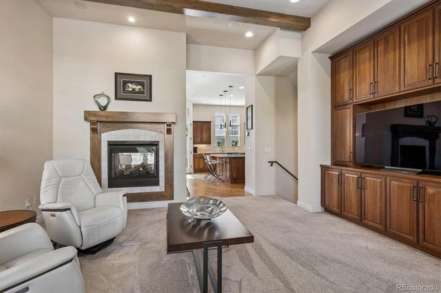 10128 Inverness Main Street, Englewood, CO 80112