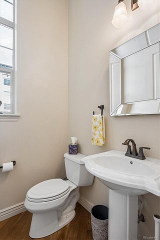 10128 Inverness Main Street, Englewood, CO 80112