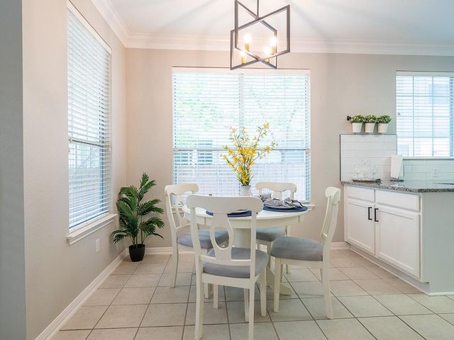 8518 Cahill DR 47, Austin, TX 78729