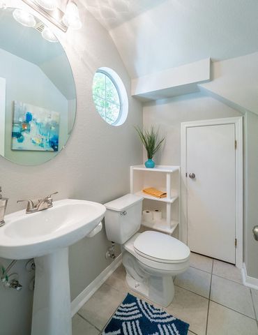 8518 Cahill DR 47, Austin, TX 78729