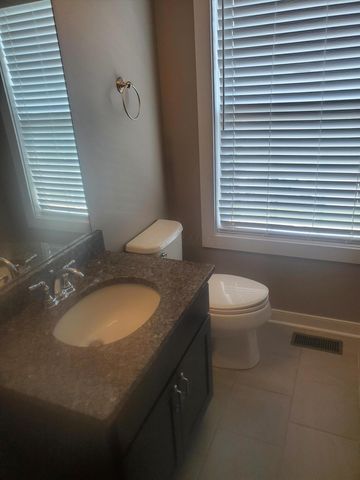 2261 Woodstock Avenue, Lewis Center, OH 43035