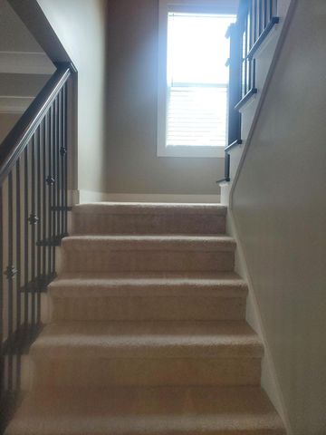 2261 Woodstock Avenue, Lewis Center, OH 43035