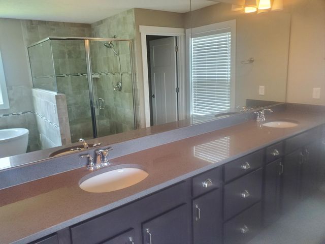 2261 Woodstock Avenue, Lewis Center, OH 43035