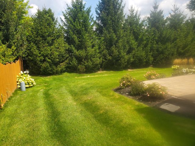 2261 Woodstock Avenue, Lewis Center, OH 43035