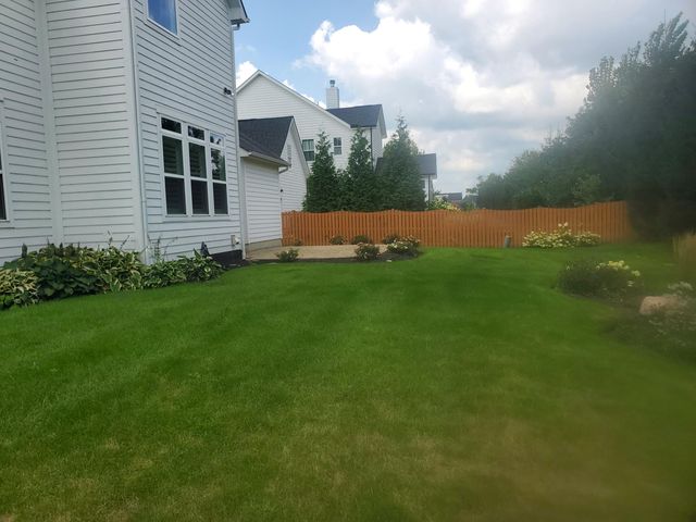 2261 Woodstock Avenue, Lewis Center, OH 43035