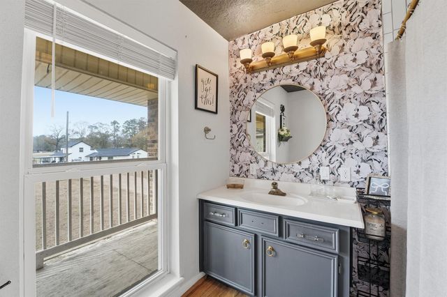 17663 Gardenia Lane, New Caney, TX 77357