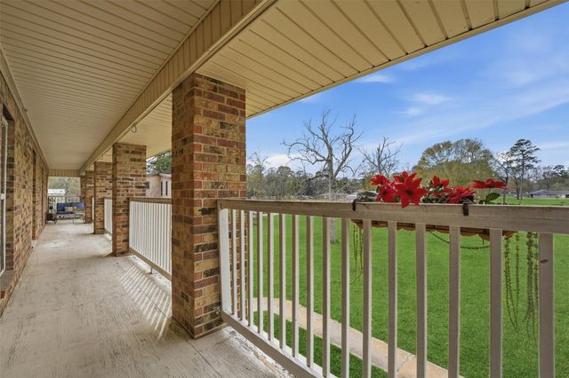 17663 Gardenia Lane, New Caney, TX 77357