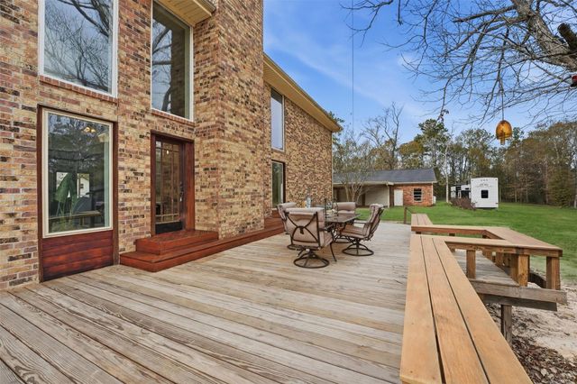 17663 Gardenia Lane, New Caney, TX 77357