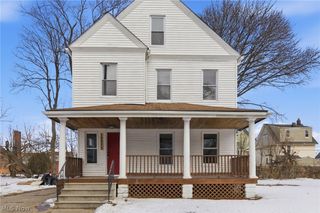 10525 Elk Avenue, Cleveland, OH 44108