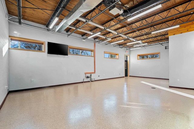 421 S ST AUGUSTINE STREET, Pulaski, WI 54162