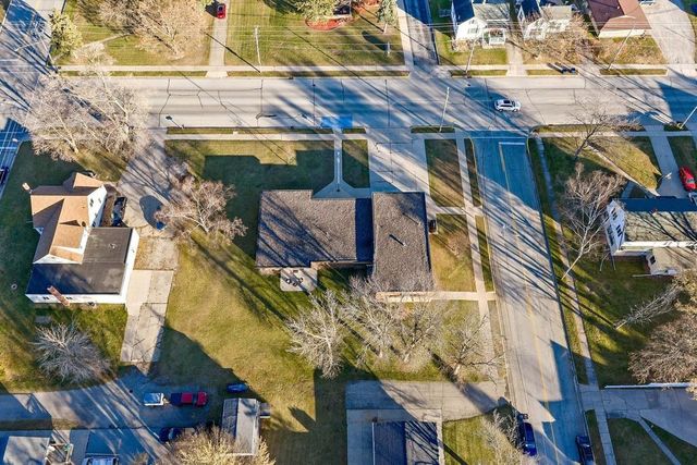 421 S ST AUGUSTINE STREET, Pulaski, WI 54162