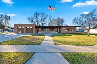 421 S ST AUGUSTINE STREET, Pulaski, WI 54162