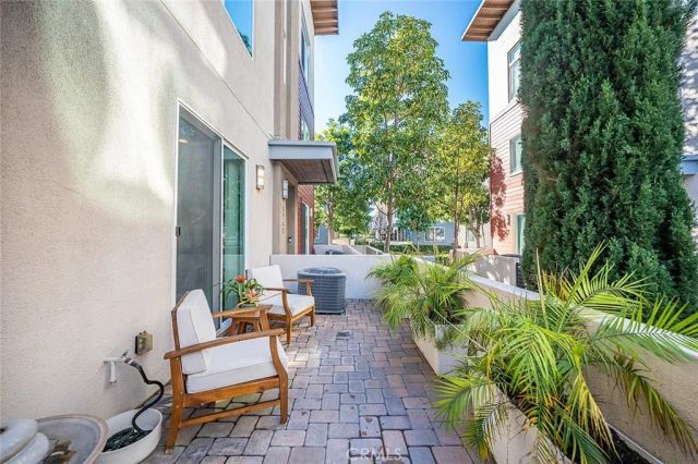 5740 Acacia, Lakewood, CA 90712