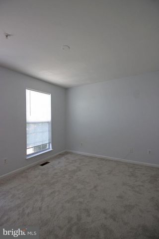 21783 BALDWIN SQ, Sterling, VA 20164