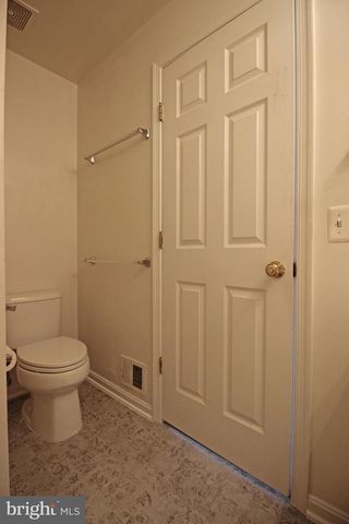 21783 BALDWIN SQ, Sterling, VA 20164
