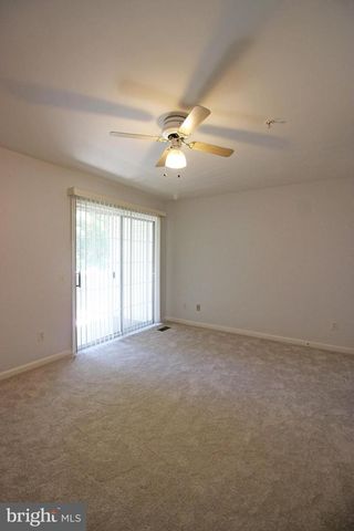 21783 BALDWIN SQ, Sterling, VA 20164