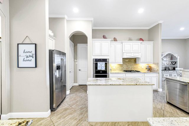 6710 Cottonwood Crest Lane, Katy, TX 77493