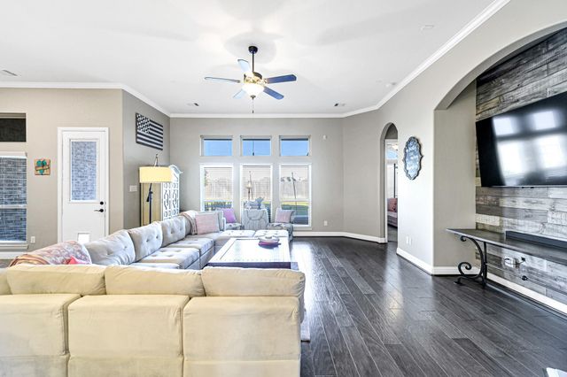 6710 Cottonwood Crest Lane, Katy, TX 77493