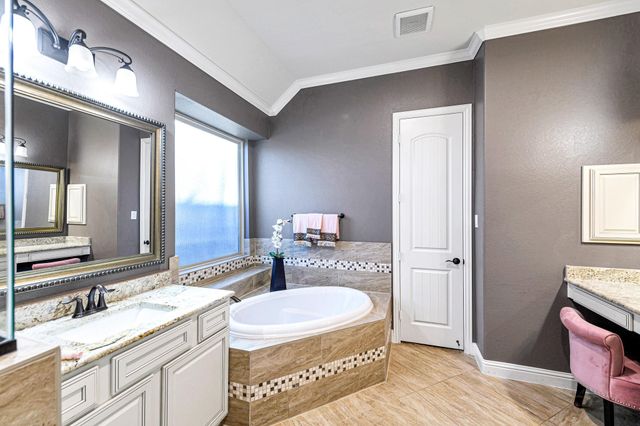 6710 Cottonwood Crest Lane, Katy, TX 77493