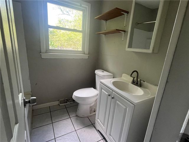 6010 E 149TH Street, Grandview, MO 64030