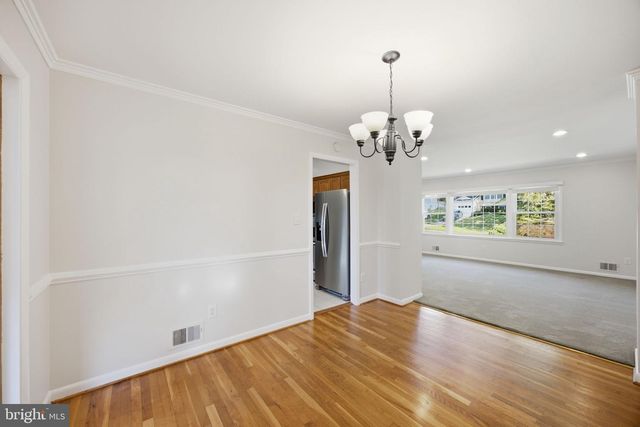 5502 AMESFIELD CT, Rockville, MD 20853